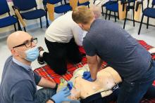 kurs Advanced Cardiovascular Life Support dla personelu medycznego